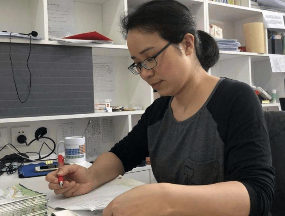 全国教师工资调整的最新信息,教师绩效工资应如何调整