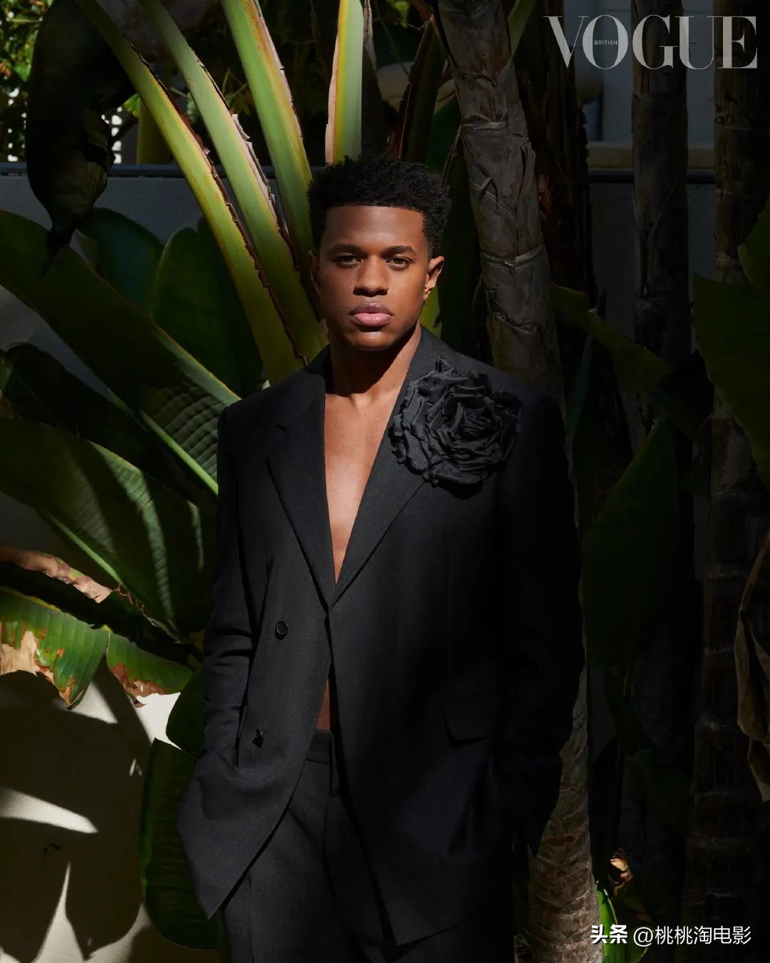 30位好莱坞颁奖季红人《VOGUE》“团建”，面对镜头随性自然