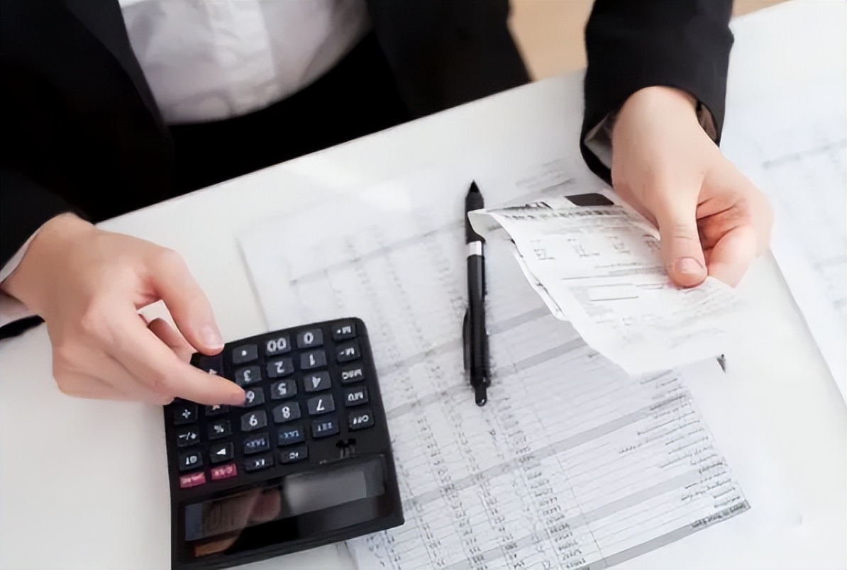 就业前景不好的十大专业排名,就业前景好的10大专业排名前十