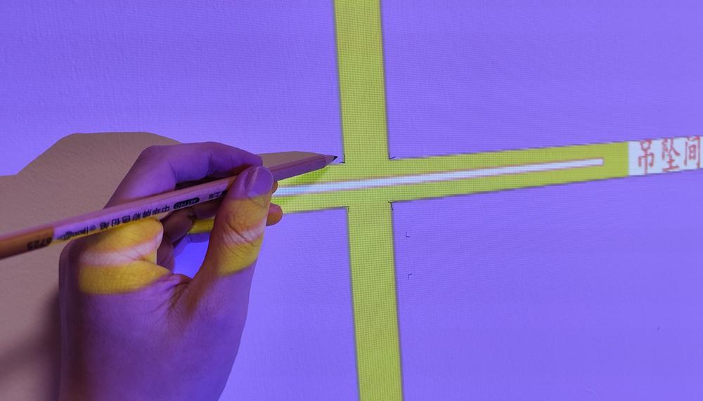 投影机显示不清晰怎么办,菲斯特s1画卷光学屏为什么那么贵