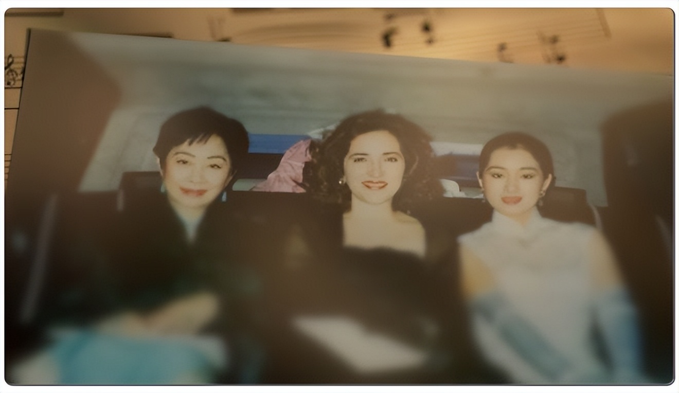 素颜卢燕,卢燕得奖