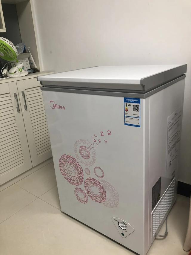 冰柜是一直用好还是不用好,冰柜用了两年半还有必要买吗