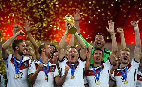 世界杯的大力神杯是什么材质,世界杯大力神杯是镀金还是纯金