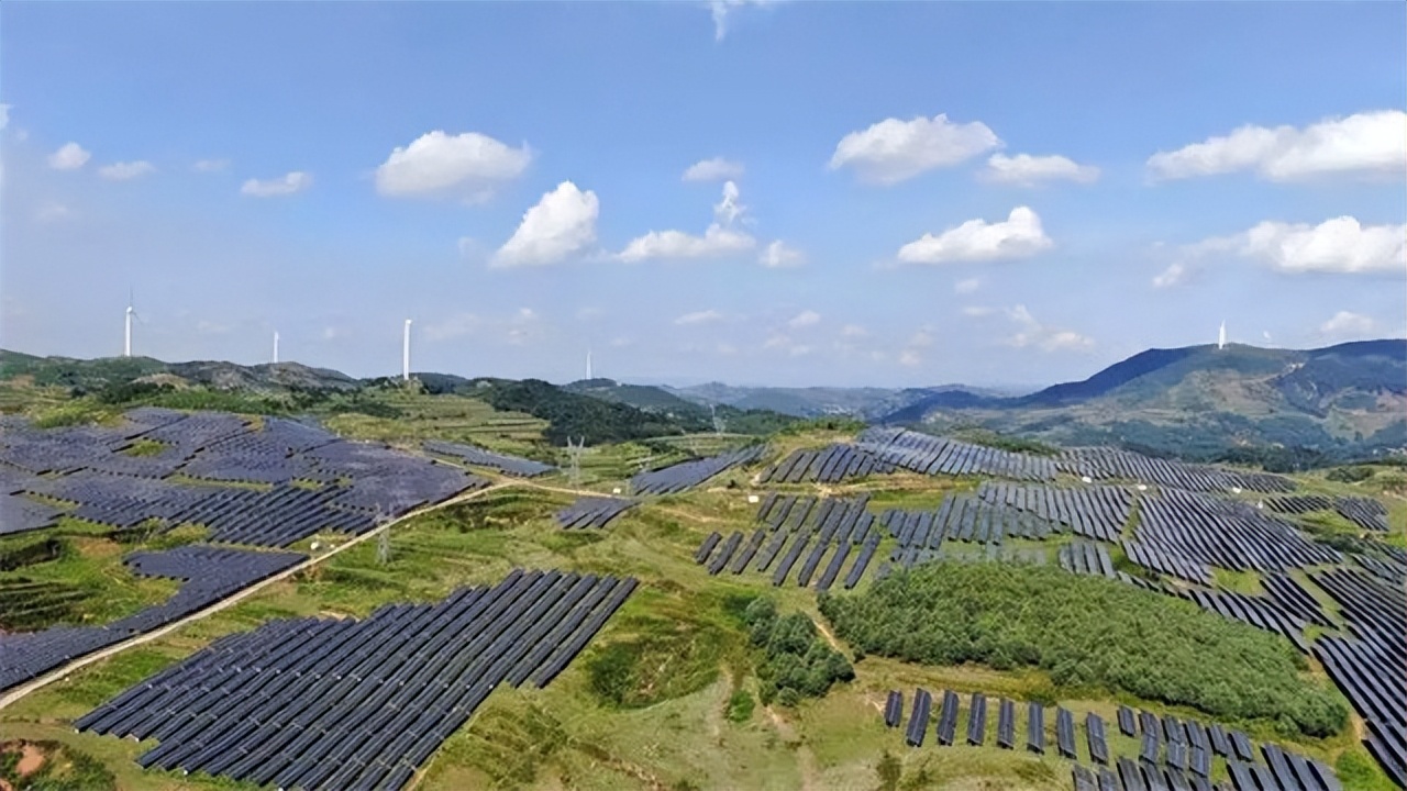 中国首富负债245亿,昔日首富成老赖资产甩卖无人问津