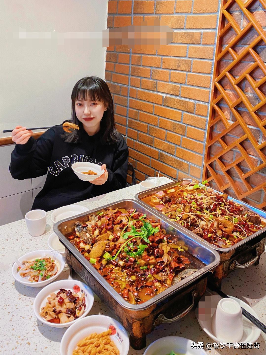 大城市火的餐饮行业,大城市火爆的餐饮店