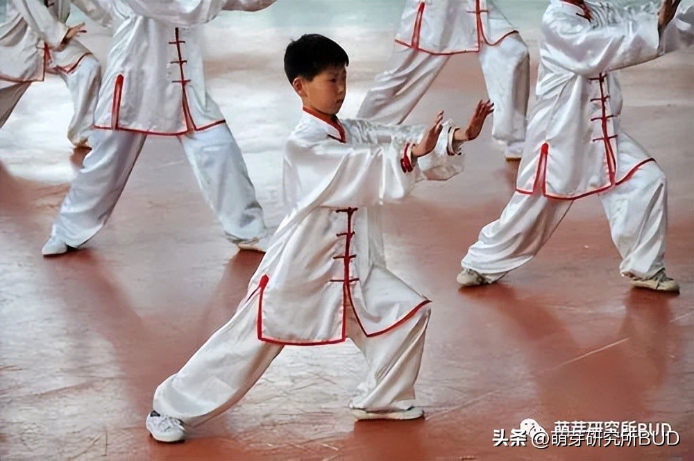 适合孩子报的兴趣班前10名排行榜,适合4-15岁小孩子报的兴趣班排名