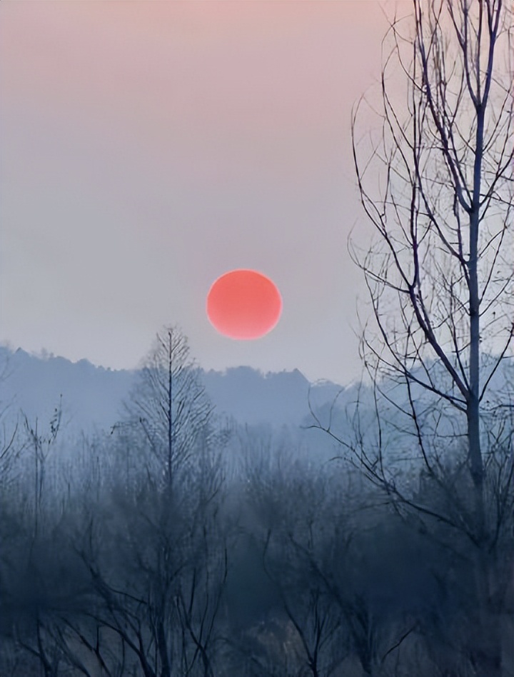 孤独背景图高级感暗系,孤独氛围感背景图片