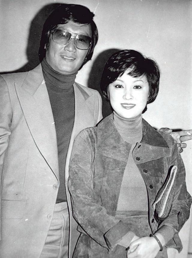 香港疫情严峻！谢贤前妻动两次手术又染疱疹，舒淇叹过年寸步难行