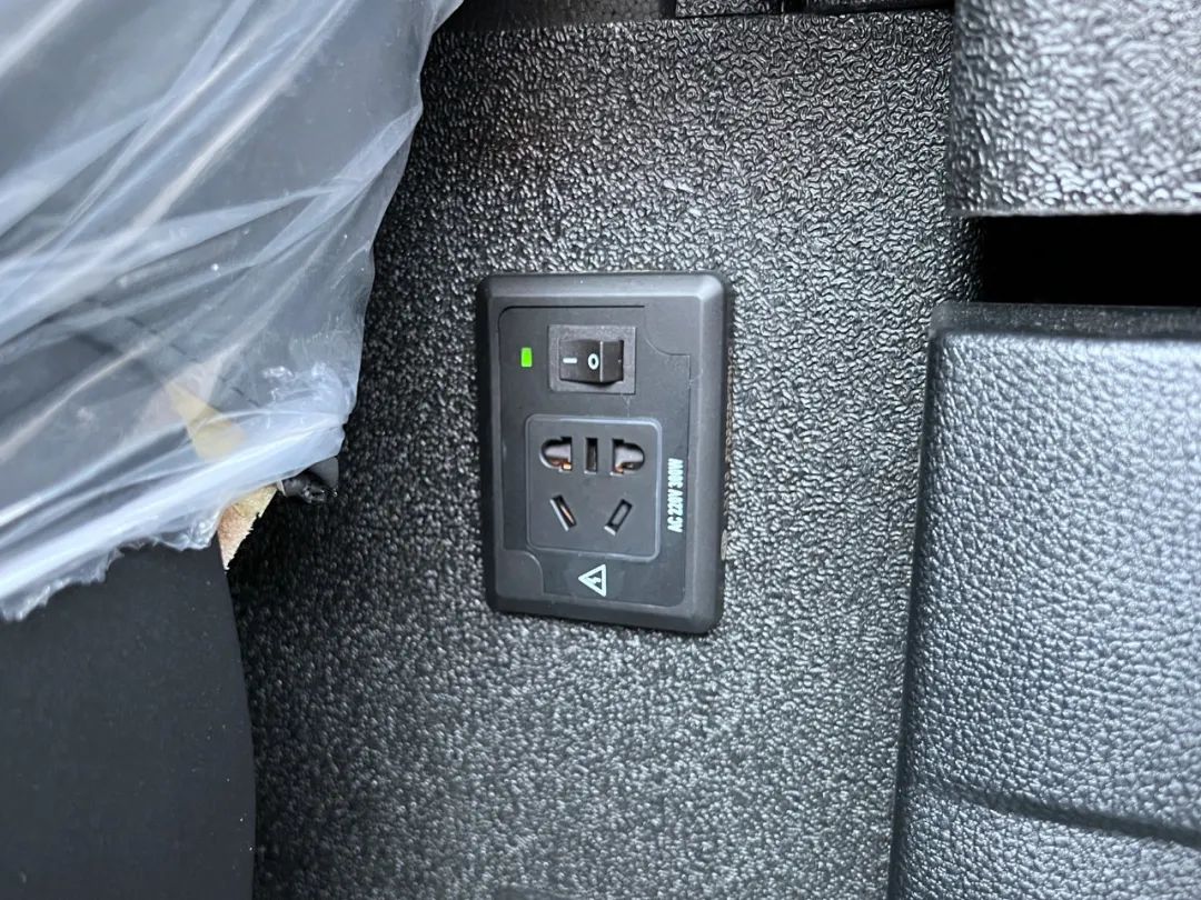 解放重卡j6最新车型前四后八,解放重卡j6v