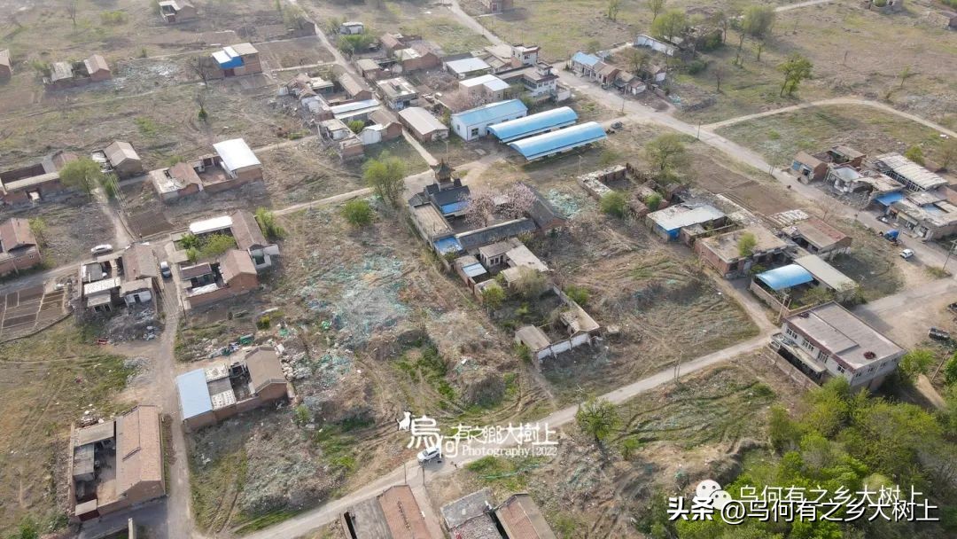 天津北郊这个村子*迁拆**了，原址还剩下供销社老房子，还有清真寺