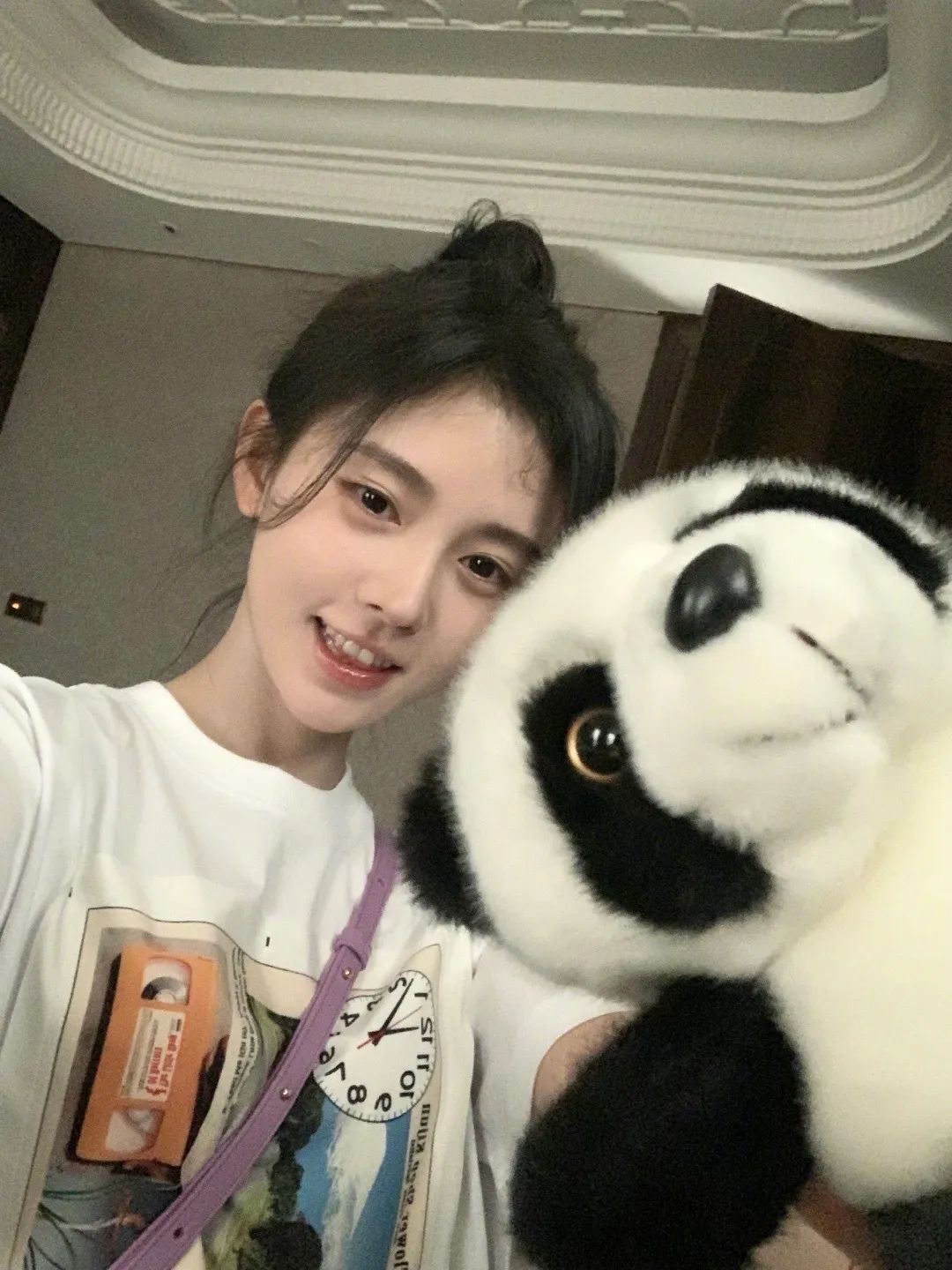 今年冬天流行显脸小的新款发型,今年流行的冬季发型减龄