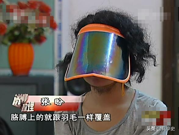 胡子女的真实故事,真实事件女孩长胡子