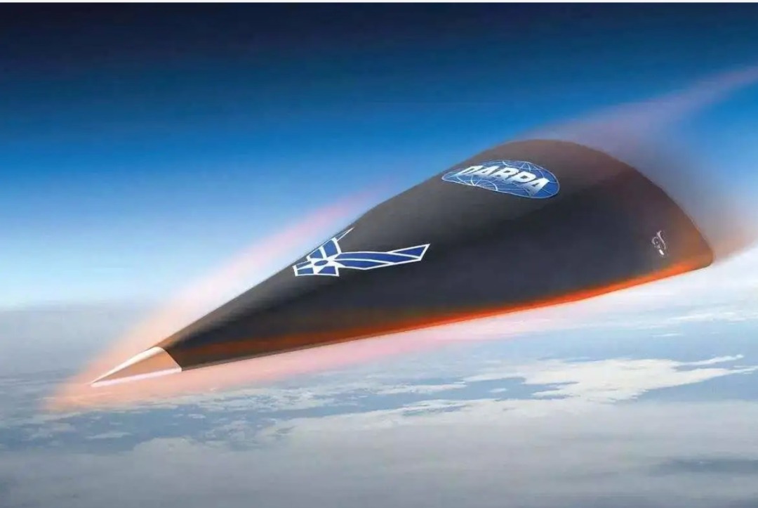 美国想让中国认输？拉日印澳三国参战，打基础设施和远洋商船！