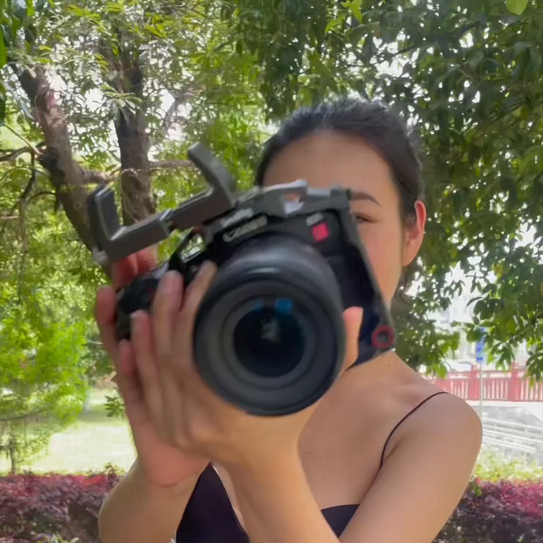 一分钟教你使用佳能R5c相机，快A特你们的老婆给你买吧...
