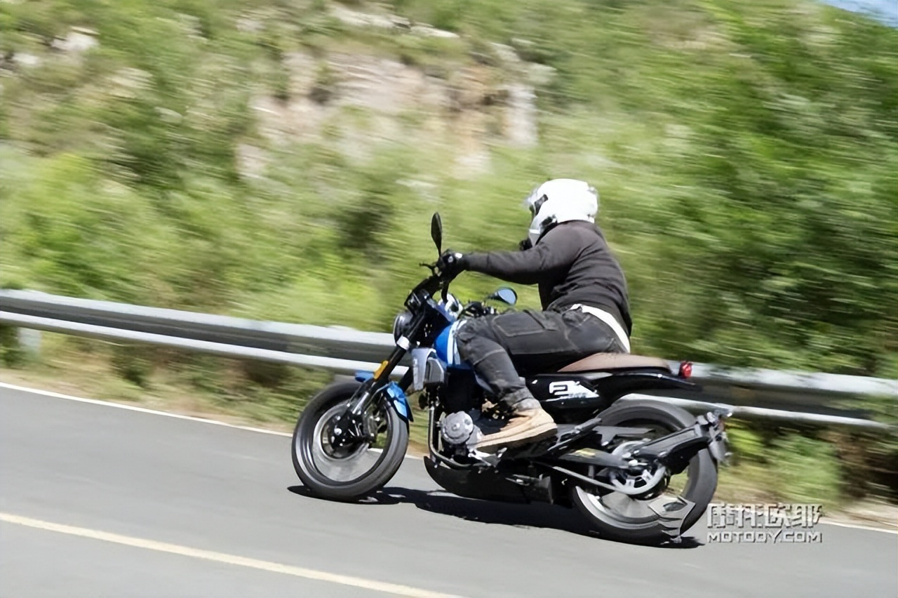 赛科龙re250攀爬版,赛科龙re250最新测评