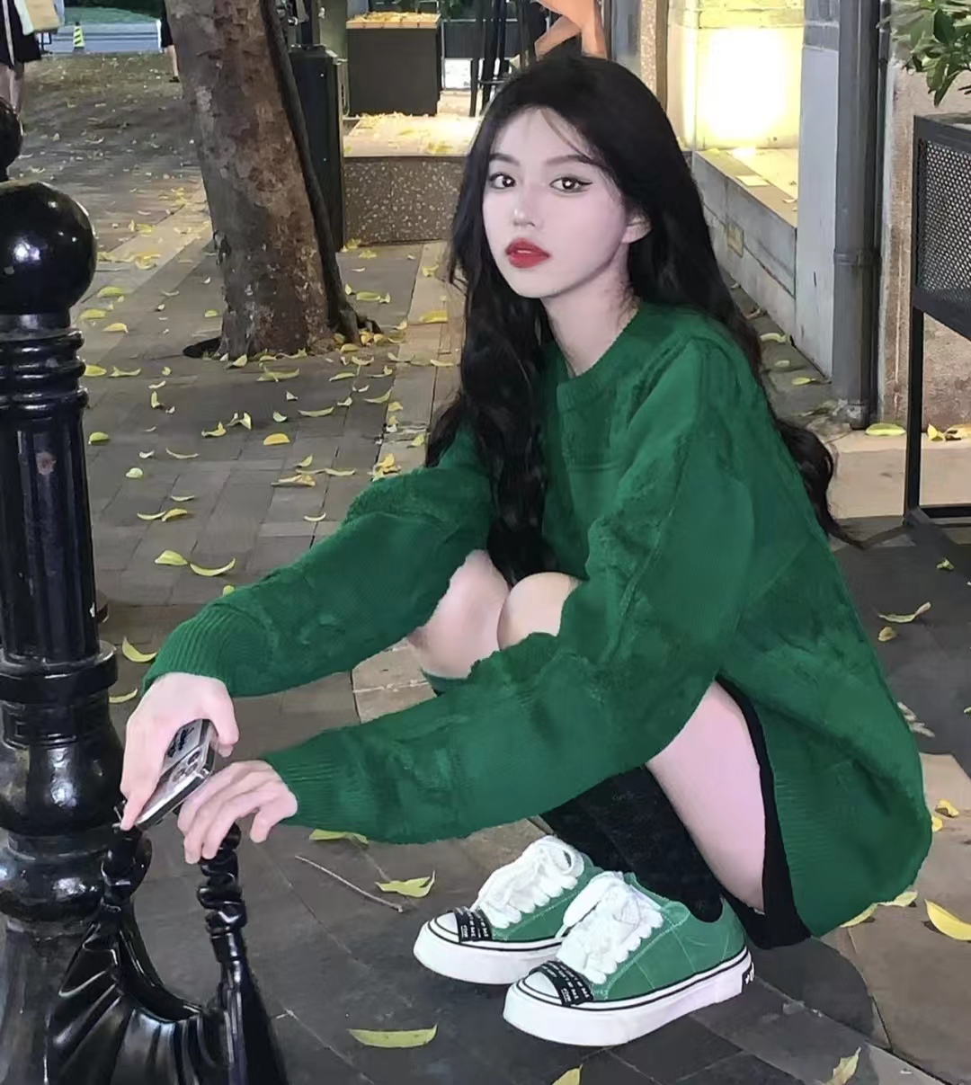 绿色衣服搭配什么颜色好看效果图,绿色最经典的三种颜色搭配