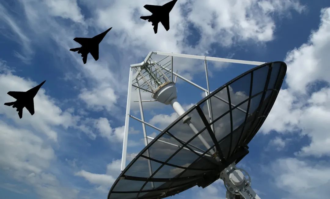 战斗机如何发现被锁定,战斗机被火控雷达锁定怎么知道