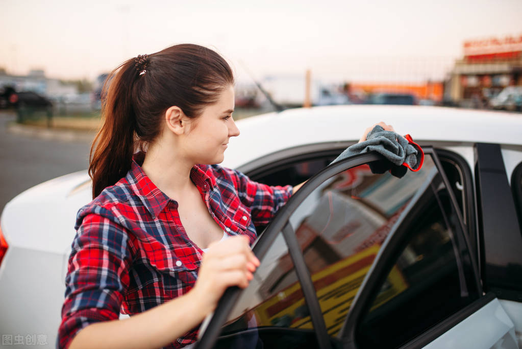 24小时无人自助洗车机加盟多少钱,自助洗车机加盟费多少钱