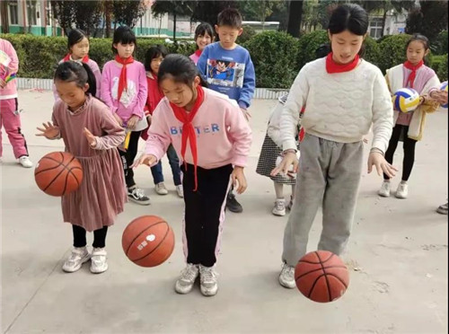 为中国足球梦想助力,为农村孩子筑梦爱心公益活动