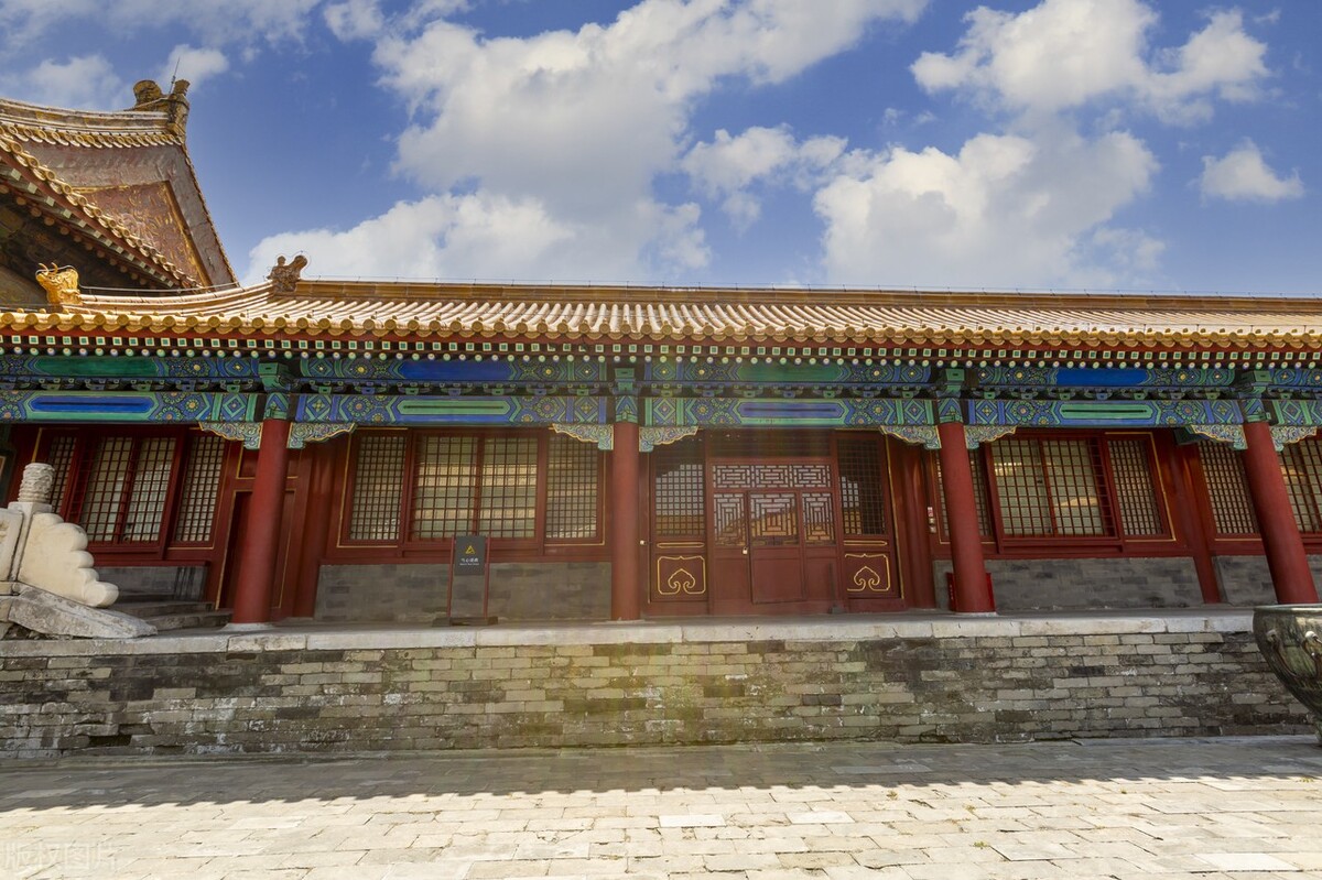 宫女进宫前要做什么手术,宫女进宫前要做哪些身体上的处理