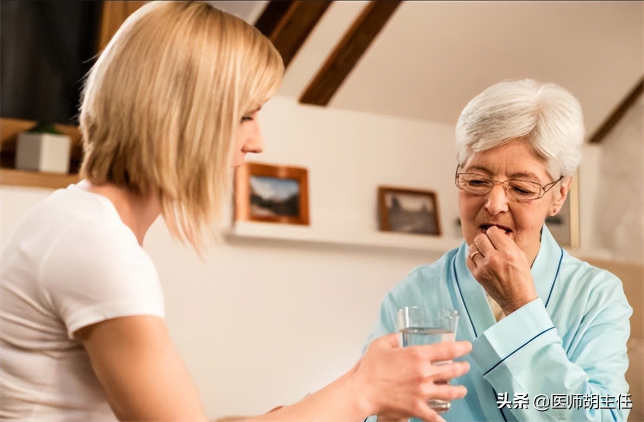 口腔溃疡用什么维生素来医治,口腔溃疡吃什么维生素治好得最快
