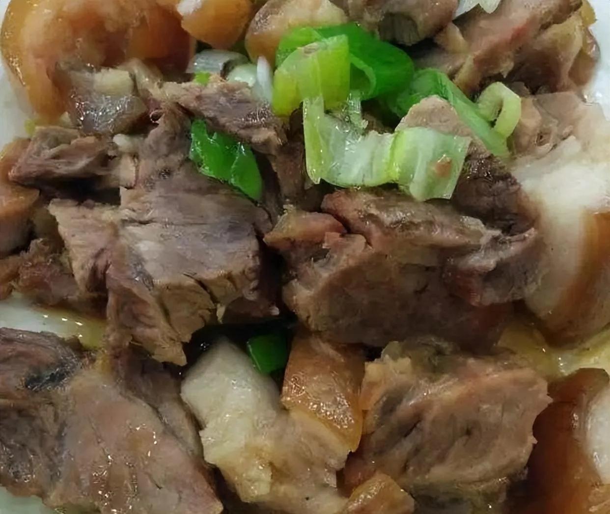 郑州市美食一条街在哪,郑州市阿五美食地址