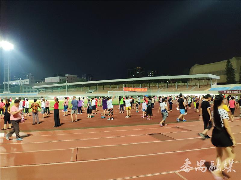 番禺英东体育馆,肇庆英东体育馆