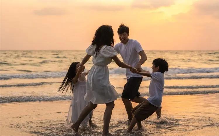 深度还原当代年轻人啃老,当代年轻人啃老现状