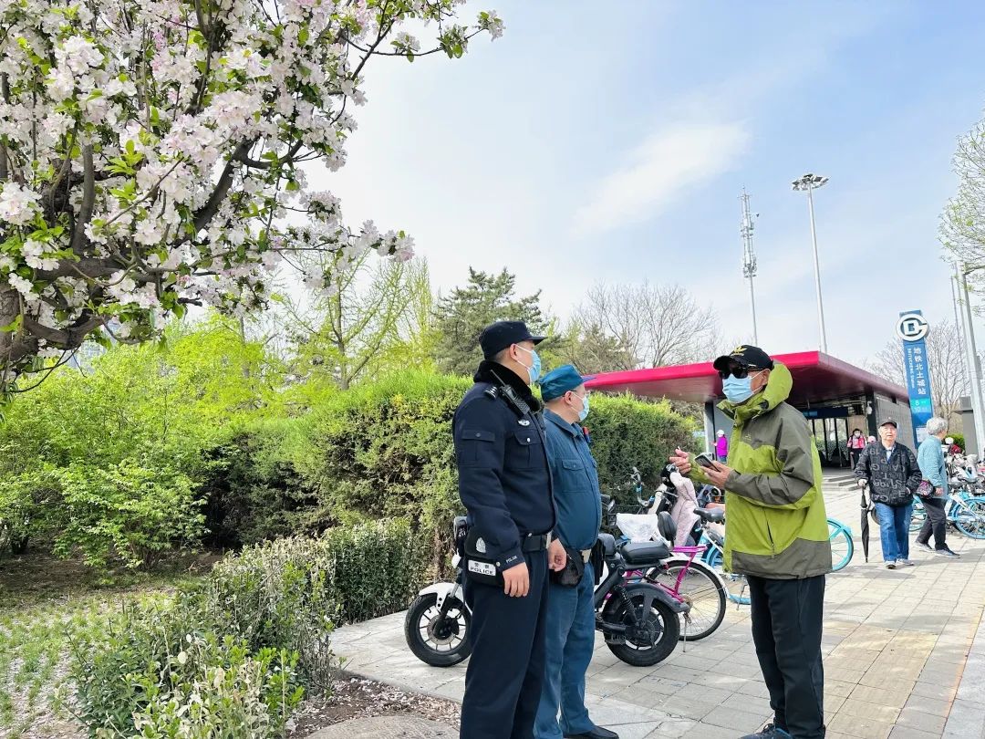 警花表白同为民警的新郎,警花燕子电影完整版