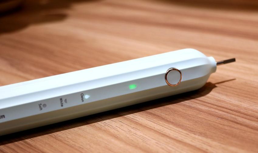 usmile电动牙刷和小米t700哪个好,飞利浦电动牙刷hx6730和hx6721