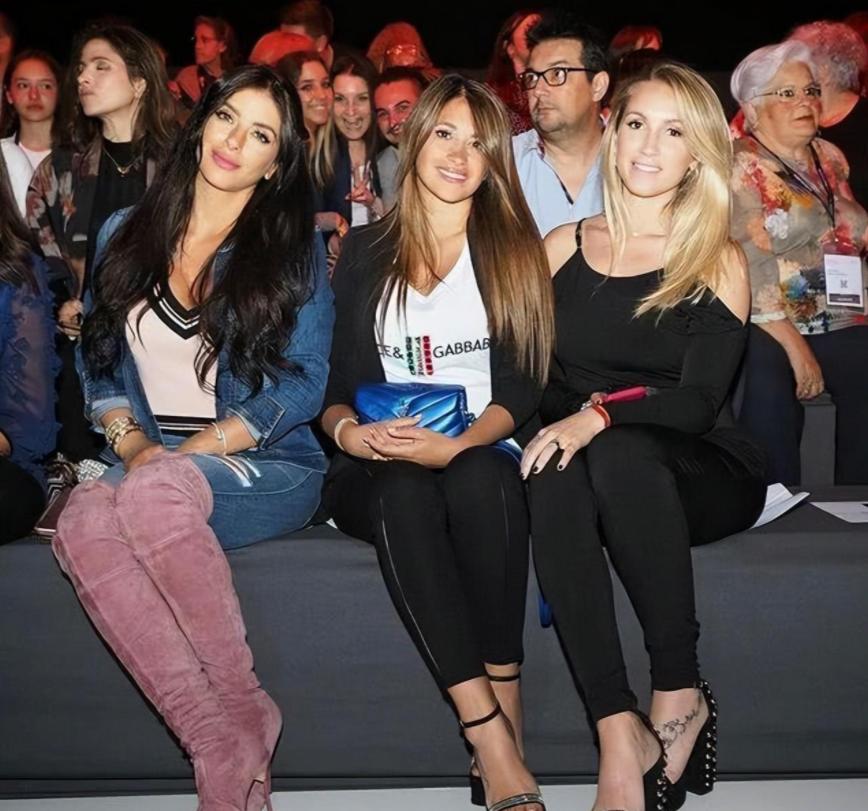 梅西夫妇视频,梅西与安东内拉的恩爱时刻