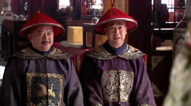 谢天谢地讽刺对联,名人说谢天谢地谢广坤