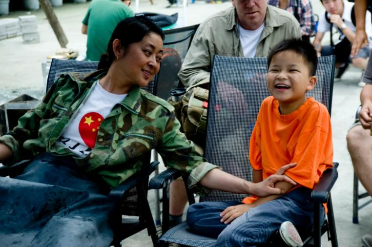 汶川地震中小男孩林浩现在怎么样,2008年汶川地震小英雄林浩今何在