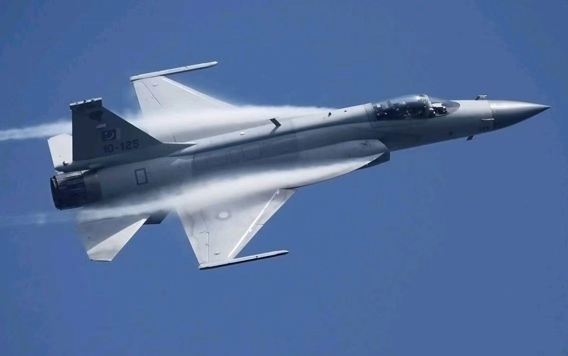 阿根廷被坑惨！放着中国战机不买，斥巨资买二手，刚到手就成废铁