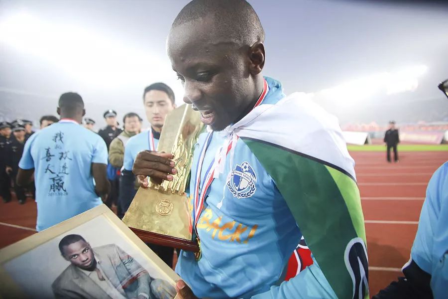 大连人队史第一人穆谢奎,穆谢奎在大连进了多少球