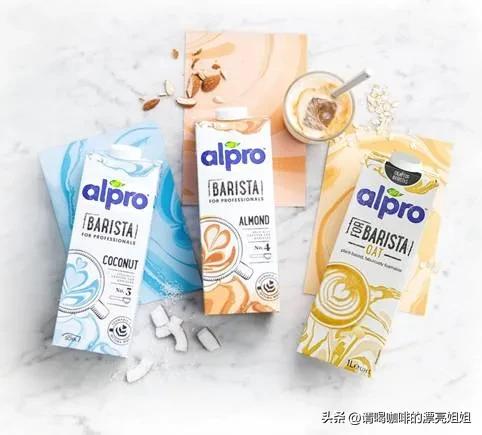 燕麦拿铁用什么牌子的燕麦奶,tims鲜萃咖啡加的是什么奶