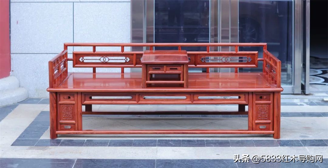 长期睡红木罗汉床有什么好处,老榆木罗汉床和红木罗汉床区别
