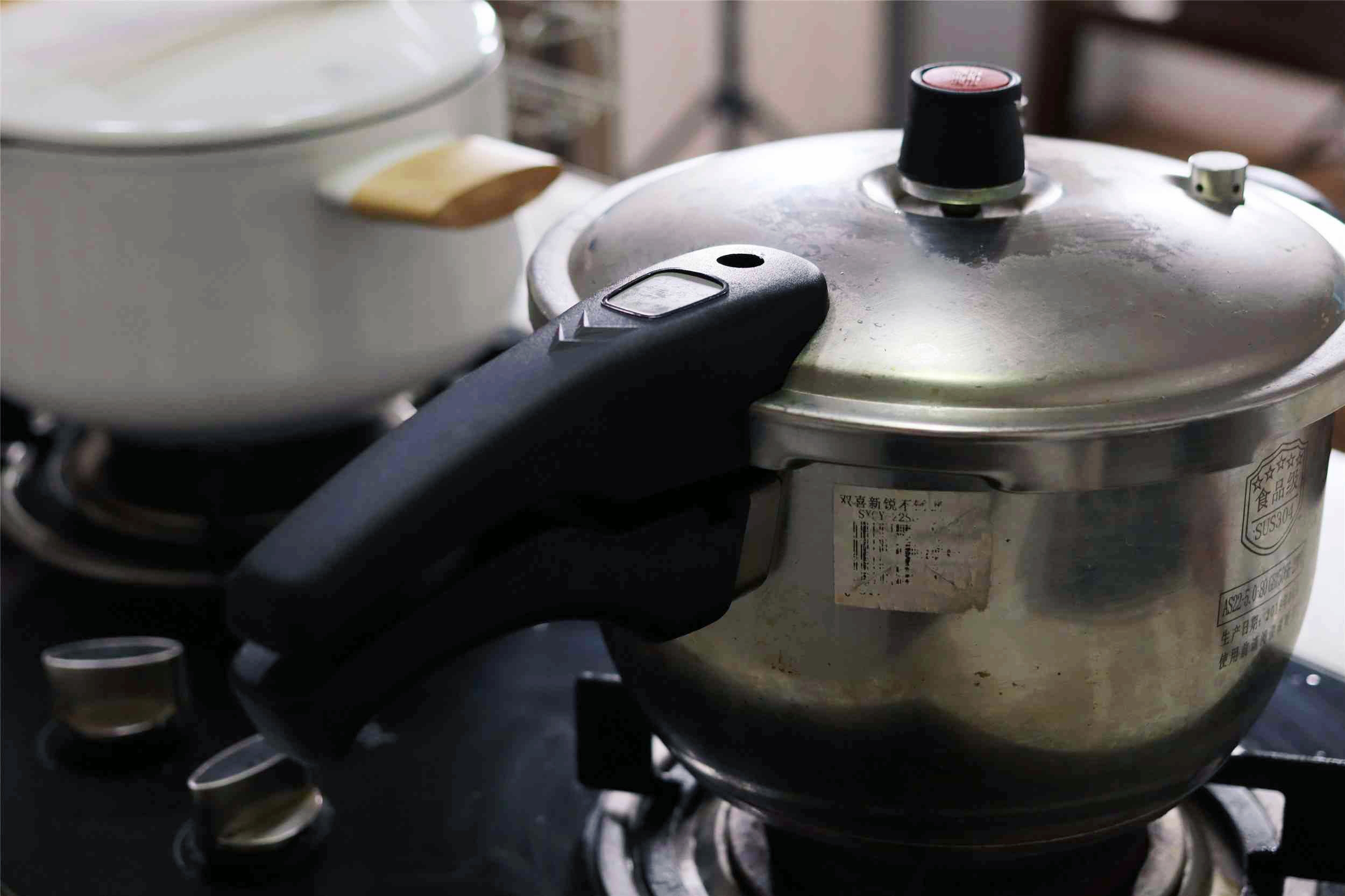 电高压锅与燃气高压锅的炖肉区别,高压锅与电压力锅炖肉口感对比