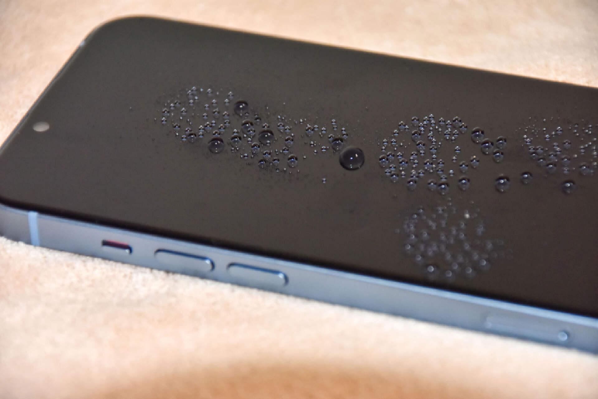 图拉斯iphone14pro防窥膜,iphone14图拉斯膜评测