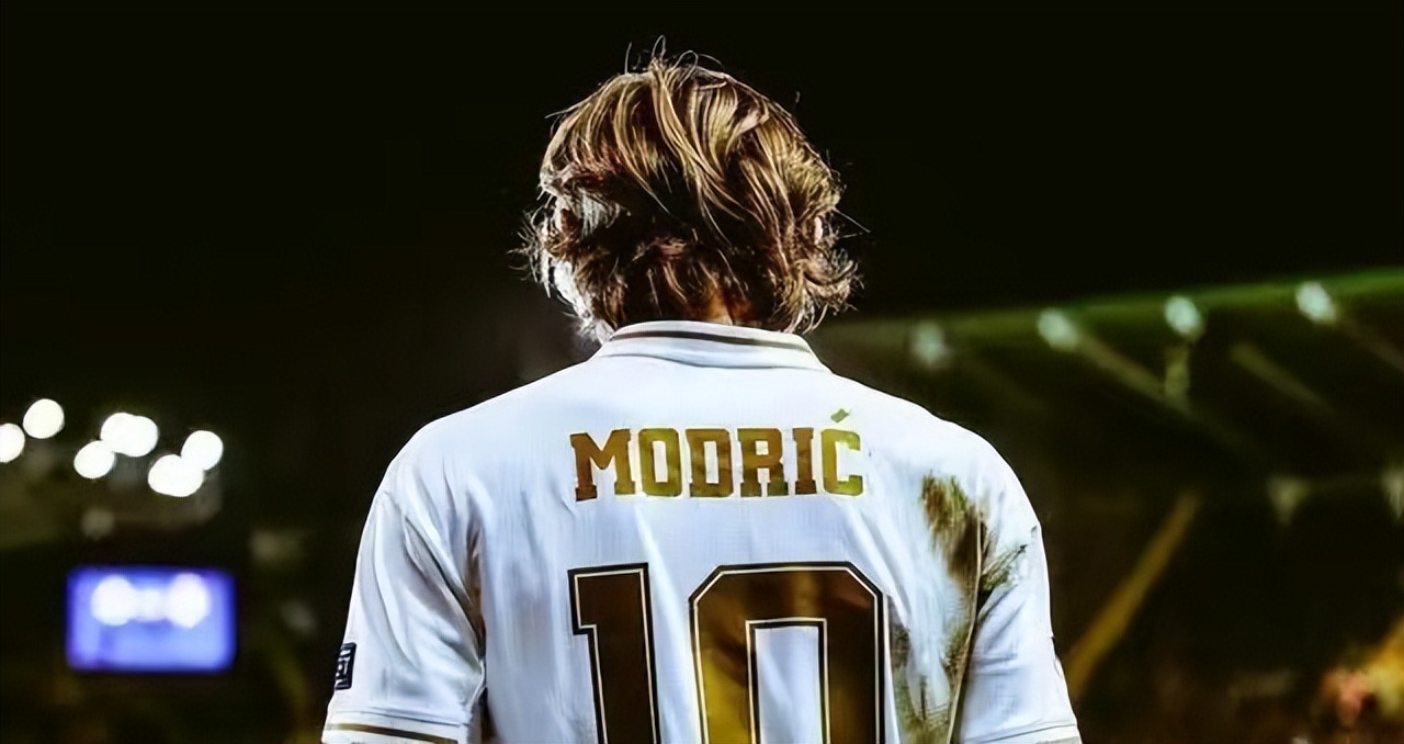 卢卡莫德里奇为什么叫魔笛,卢卡莫德里奇抢球