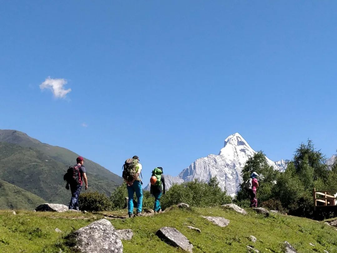 十大经典户外徒步路线,13条户外入门必走的徒步线