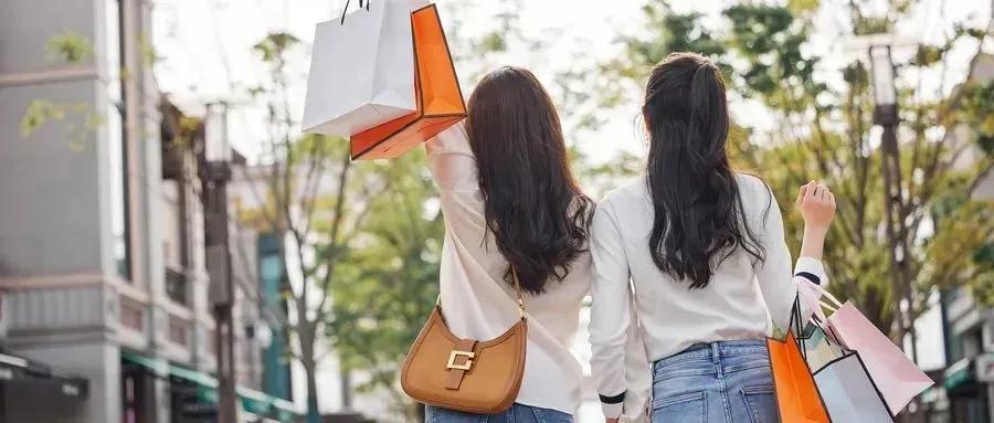 今天说两个在烟台买商铺的故事,刷新三观了…