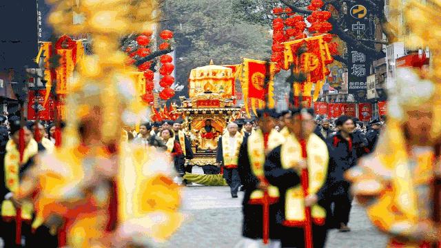 徽州过大年|【齐云山春节专享】2天1晚低至599！新年烟花秀、线下集五福、财神巡游…年味超浓！