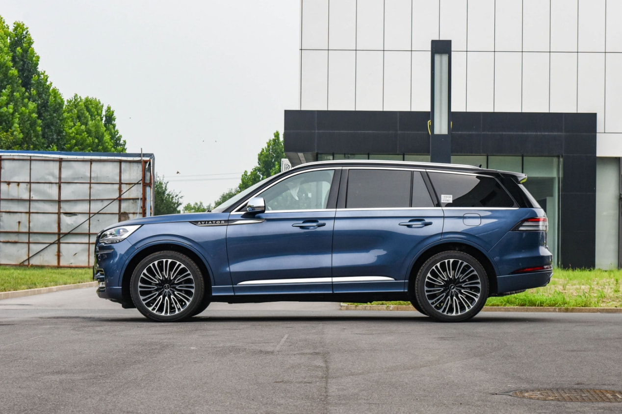 宝马x5国产林肯飞行家降价,林肯航海家和宝马x5哪个好