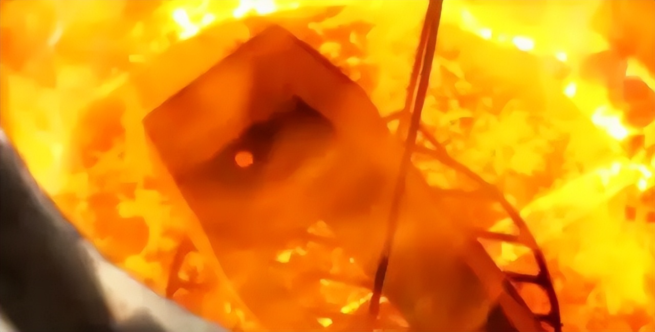 一件景泰蓝十件官窑器说明什么,景泰蓝和瓷器收藏价值