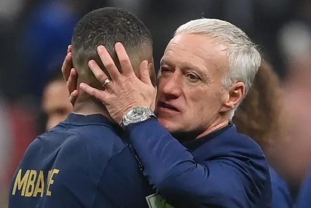 法国队破除卫冕冠军魔咒,法国队能卫冕吗