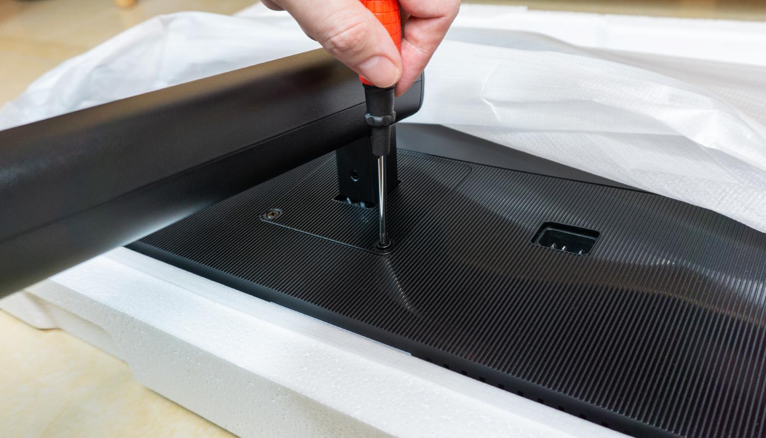 如何轻松实现追剧+游戏需求？元创师,icustom4K智慧显示器H28