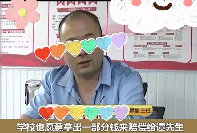 回顾学生上课不小心放屁，却被班主任扇耳光致失聪，最后赔偿28万