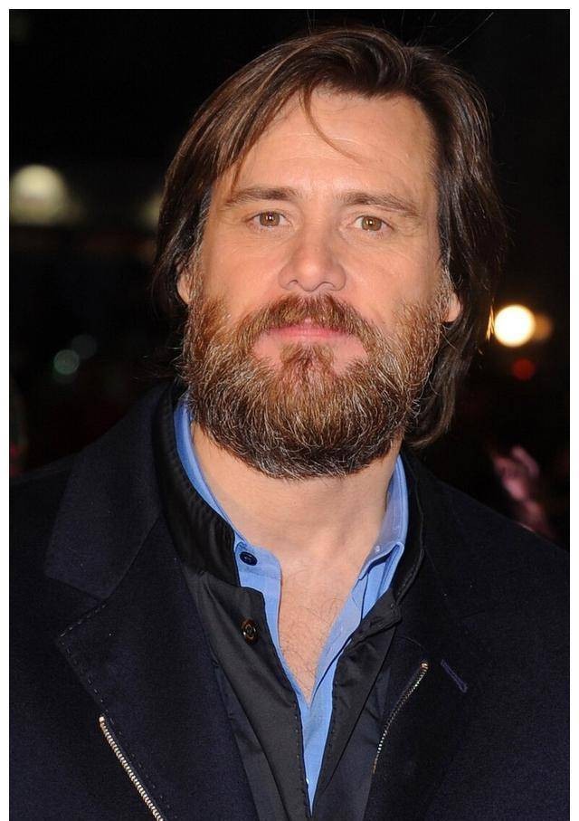 60岁喜剧天王金·凯瑞:2段婚姻失败,因抑郁症息影,躲在家里画画