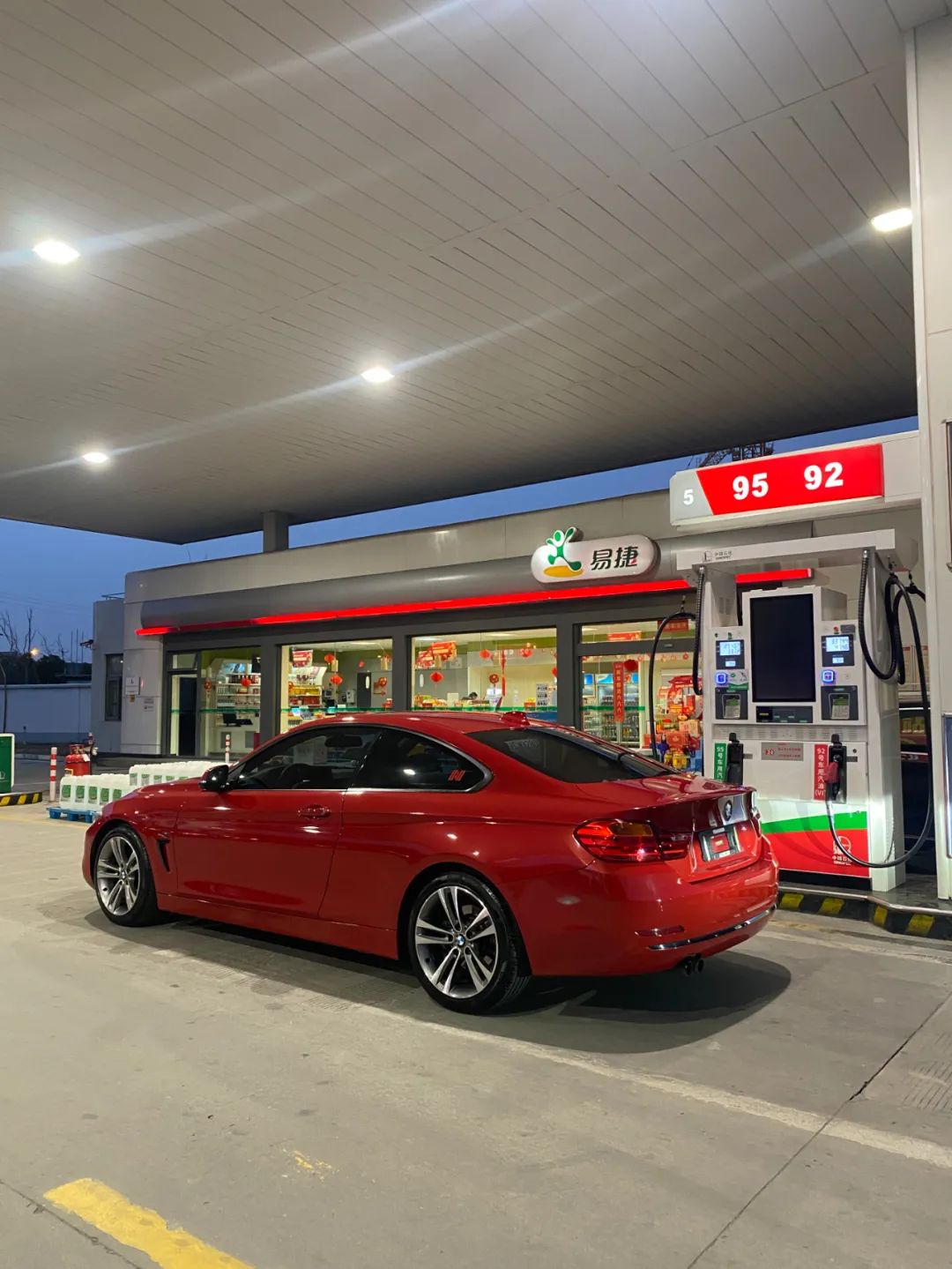 宝马428i硬顶敞篷落地价2022,宝马428i二手车值得买吗